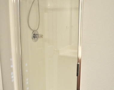 229 Lancelot Drive - Photo Thumbnail 11