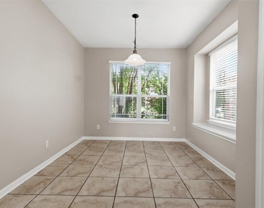 12233 Macaroon Lane - Photo Thumbnail 9