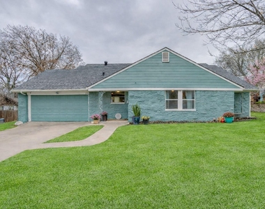 5305 Morley Avenue - Photo Thumbnail 1