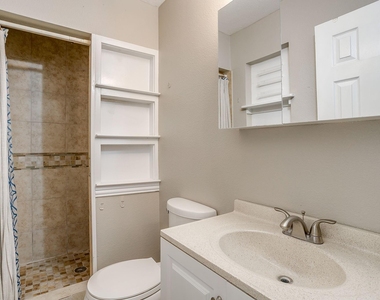 5305 Morley Avenue - Photo Thumbnail 19