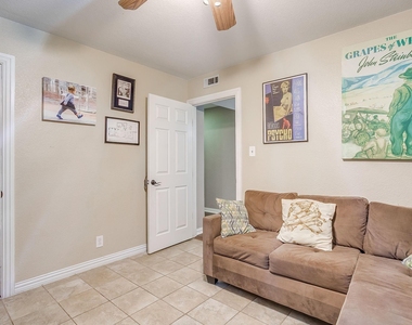 5305 Morley Avenue - Photo Thumbnail 15