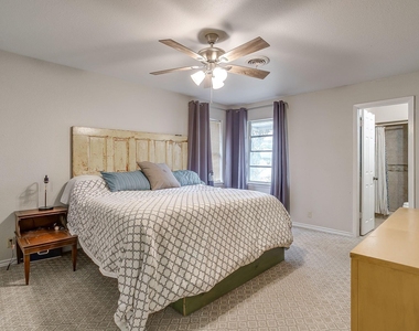 5305 Morley Avenue - Photo Thumbnail 12