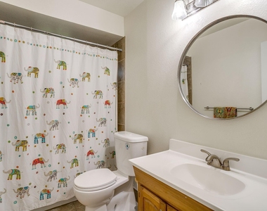 5305 Morley Avenue - Photo Thumbnail 16