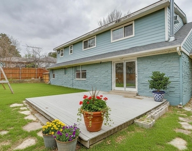 5305 Morley Avenue - Photo Thumbnail 37