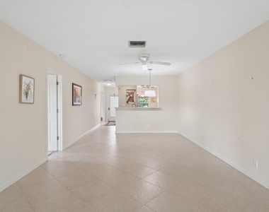 1080 Mahogany Way - Photo Thumbnail 22