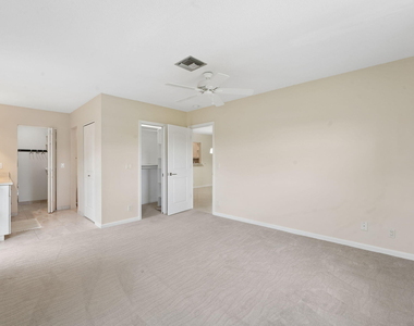 1080 Mahogany Way - Photo Thumbnail 17