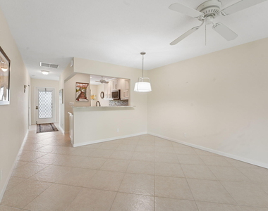 1080 Mahogany Way - Photo Thumbnail 16
