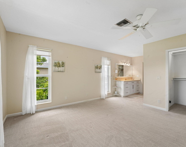 1080 Mahogany Way - Photo Thumbnail 12