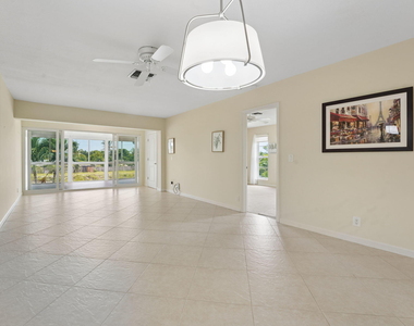 1080 Mahogany Way - Photo Thumbnail 14