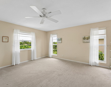 1080 Mahogany Way - Photo Thumbnail 24
