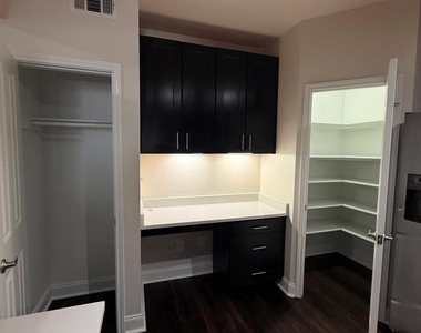 5445 Caruth Haven Lane - Photo Thumbnail 9