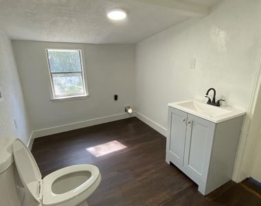 801 Walnut Street - Photo Thumbnail 20