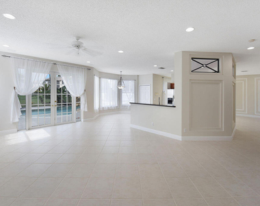 7259 Norwich Lane - Photo Thumbnail 7