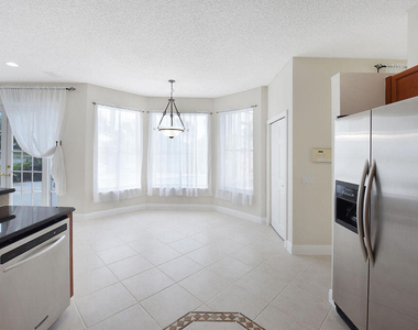 7259 Norwich Lane - Photo Thumbnail 9