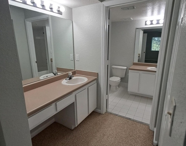 161 Sw Palm Drive - Photo Thumbnail 11