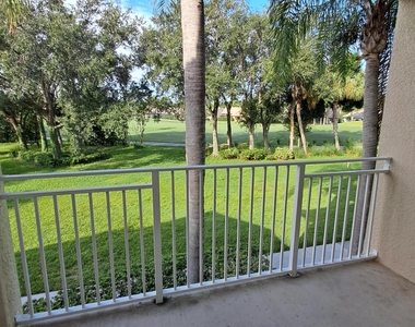 161 Sw Palm Drive - Photo Thumbnail 19