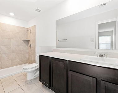 10912 Sw 22nd Street - Photo Thumbnail 8