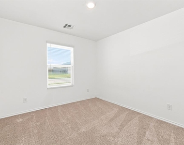 10912 Sw 22nd Street - Photo Thumbnail 10