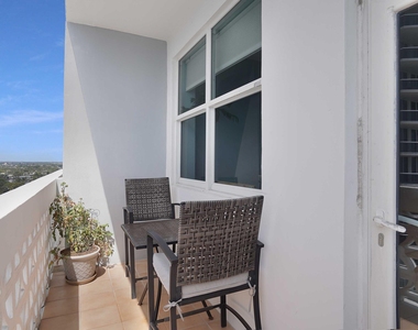 4250 Galt Ocean Drive - Photo Thumbnail 13