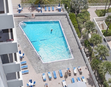 4250 Galt Ocean Drive - Photo Thumbnail 8