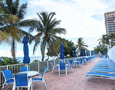4250 Galt Ocean Drive - Photo Thumbnail 10