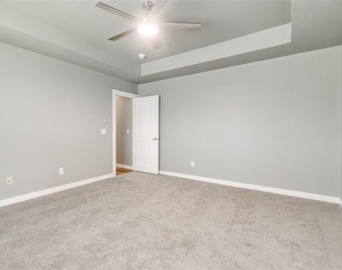 21925 Homesteaders Road - Photo Thumbnail 37