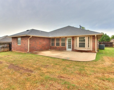 21925 Homesteaders Road - Photo Thumbnail 3