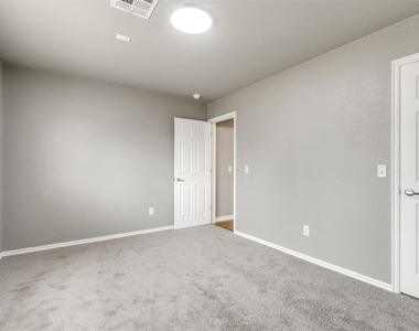 21925 Homesteaders Road - Photo Thumbnail 26