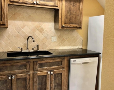 9829 Walnut Street - Photo Thumbnail 6