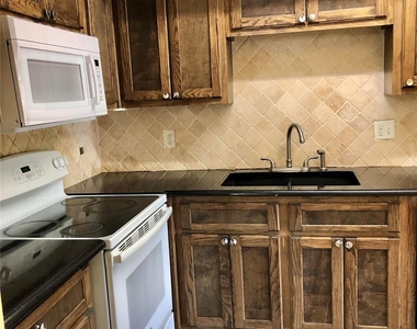 9829 Walnut Street - Photo Thumbnail 7