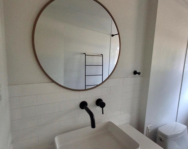 404 N Anna Drive - Photo Thumbnail 12