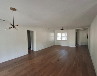 404 N Anna Drive - Photo Thumbnail 3