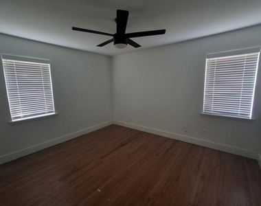 404 N Anna Drive - Photo Thumbnail 7