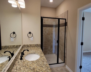 108 Canales Circle - Photo Thumbnail 20