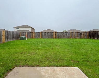 2901 Cider Mill Lane - Photo Thumbnail 24