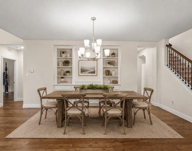 1514 Carnation Street - Photo Thumbnail 2