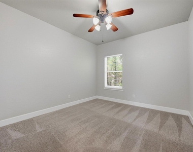 1508 King Street - Photo Thumbnail 9