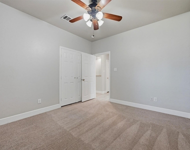 1508 King Street - Photo Thumbnail 10