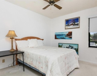 8351 Sunmeadow Lane - Photo Thumbnail 4