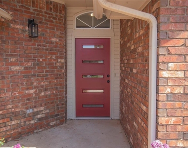 525 Nw 171st Terrace - Photo Thumbnail 1