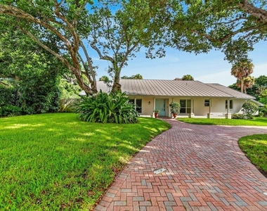 15 W High Point Road - Photo Thumbnail 51