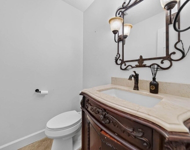 15 W High Point Road - Photo Thumbnail 41