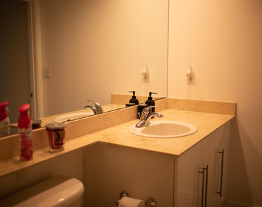 325 S Biscayne Boulevard - Photo Thumbnail 10
