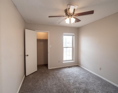 3201 Creekwood Court - Photo Thumbnail 36