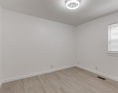 1305 Apollo Road - Photo Thumbnail 30