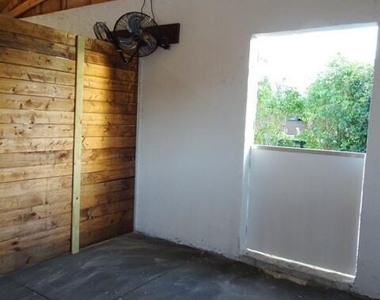 819 Cindy Circle Lane - Photo Thumbnail 4