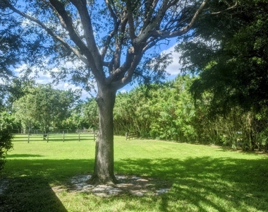 819 Cindy Circle Lane - Photo Thumbnail 11