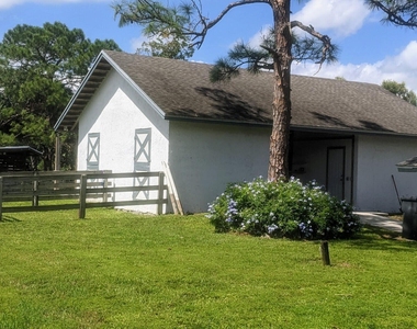 819 Cindy Circle Lane - Photo Thumbnail 5