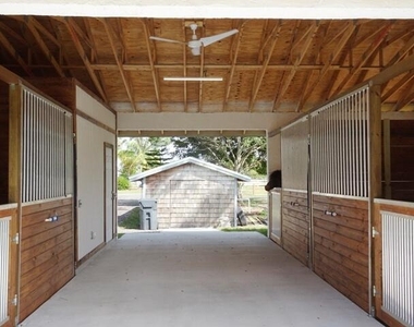 819 Cindy Circle Lane - Photo Thumbnail 23