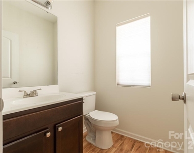 108 Lookout Point Place - Photo Thumbnail 20